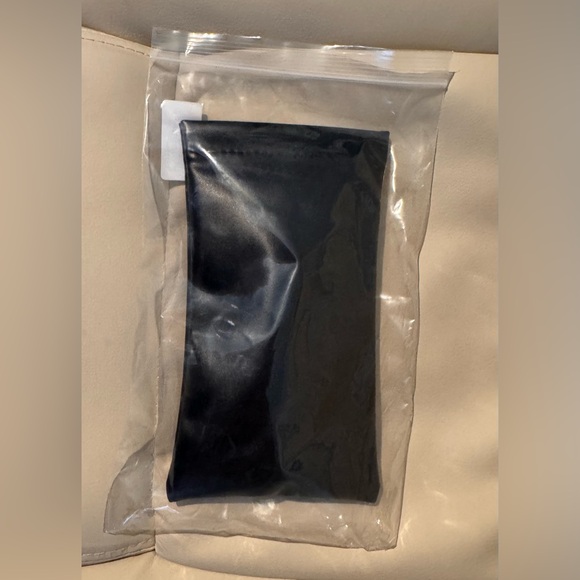 Steve Madden Mystie Sunglasses (NIP) - Picture 6 of 6